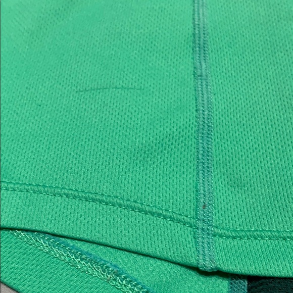 Nike Dri fit tanks - Picture 7 of 10